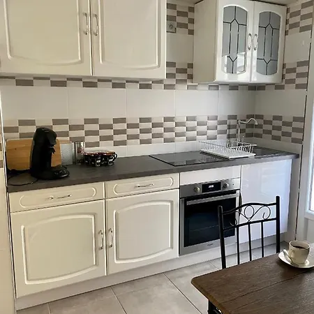 Homestay Maison Face A La Cite Carcassonne